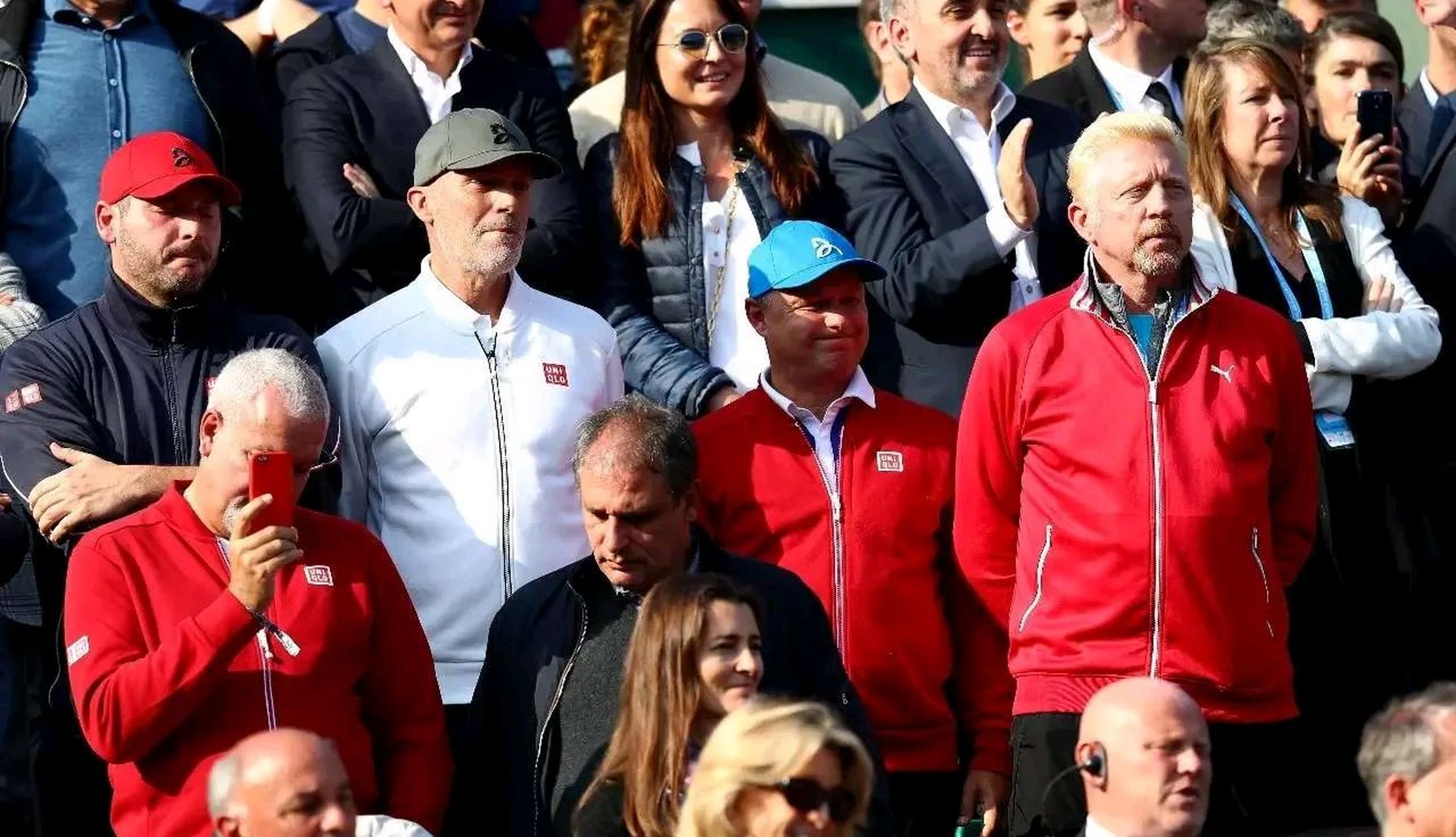 PG在线网站-关于美国网球队轻取世界网球队，德约科维奇统治全场的信息